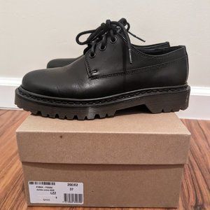 A.P.C. Ambre Derbies sz 37/6.5 black leather